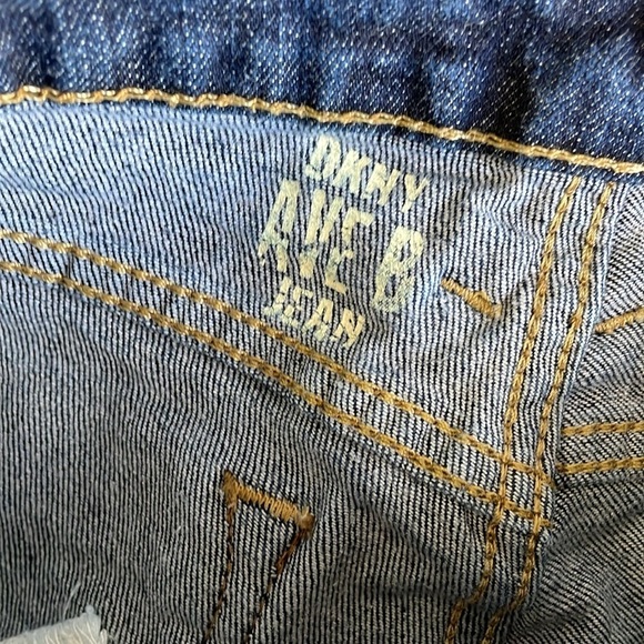 DKNY Ave B Straight Leg Jeans - Picture 5 of 7